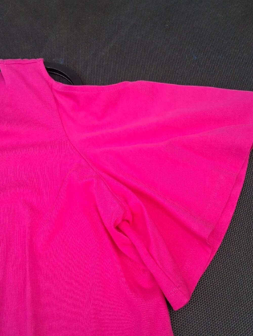 Lauren Ralph Lauren Raspberry Cold-Shoulder Scoop Neck Top - Picture 12 of 15